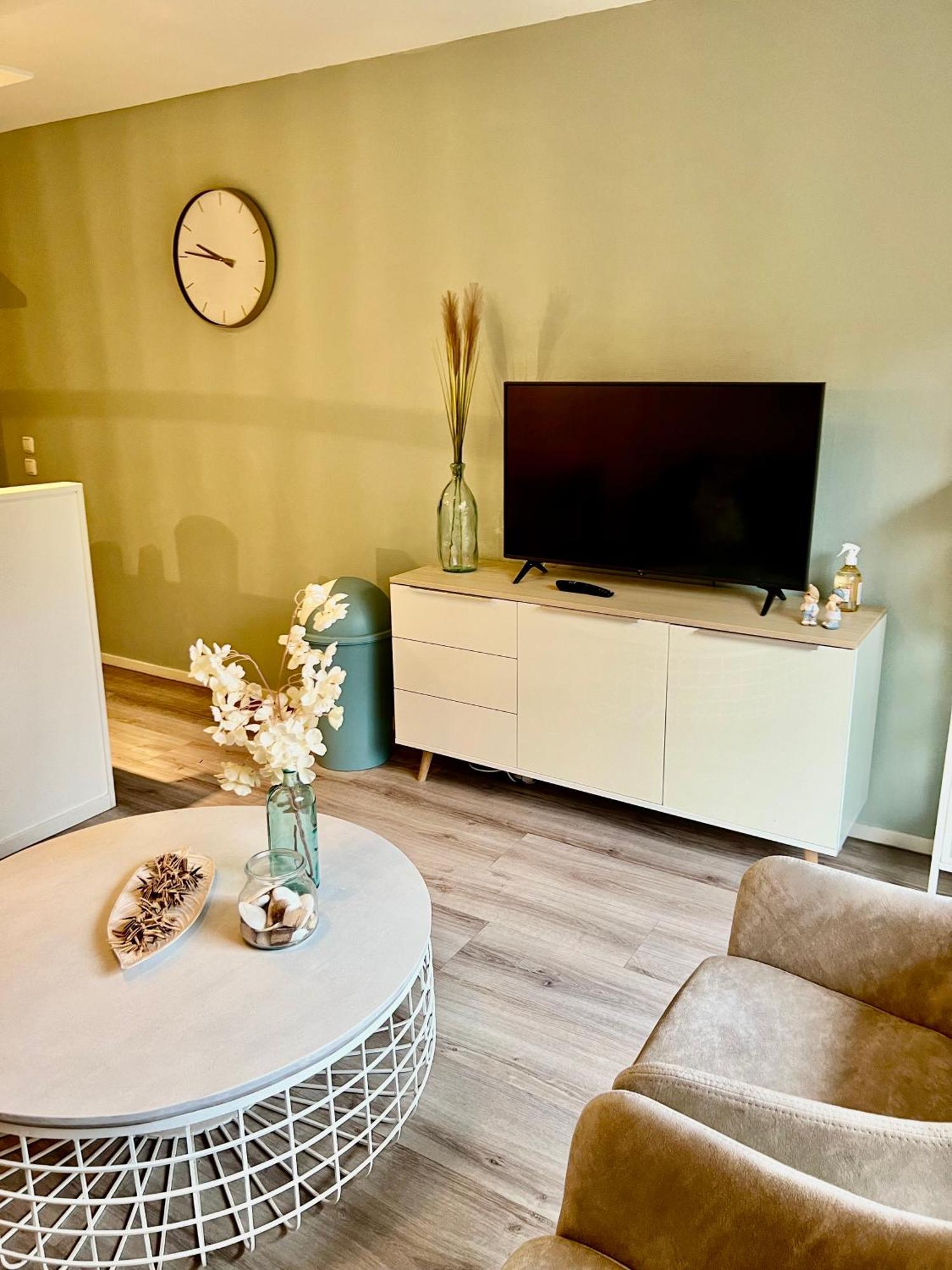 Appartement Noflik, Amelander Kaap Холлум Экстерьер фото